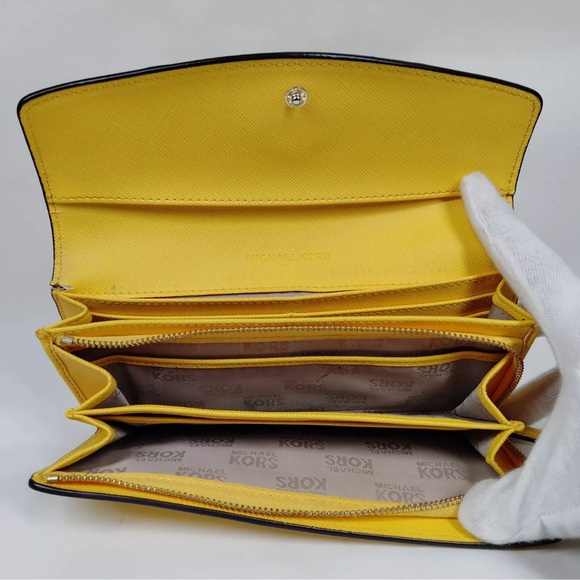 YOU GET 3 Michael Kors Long Wallet Set of 3 Blk, yellow & red like new - Picture 8 of 17